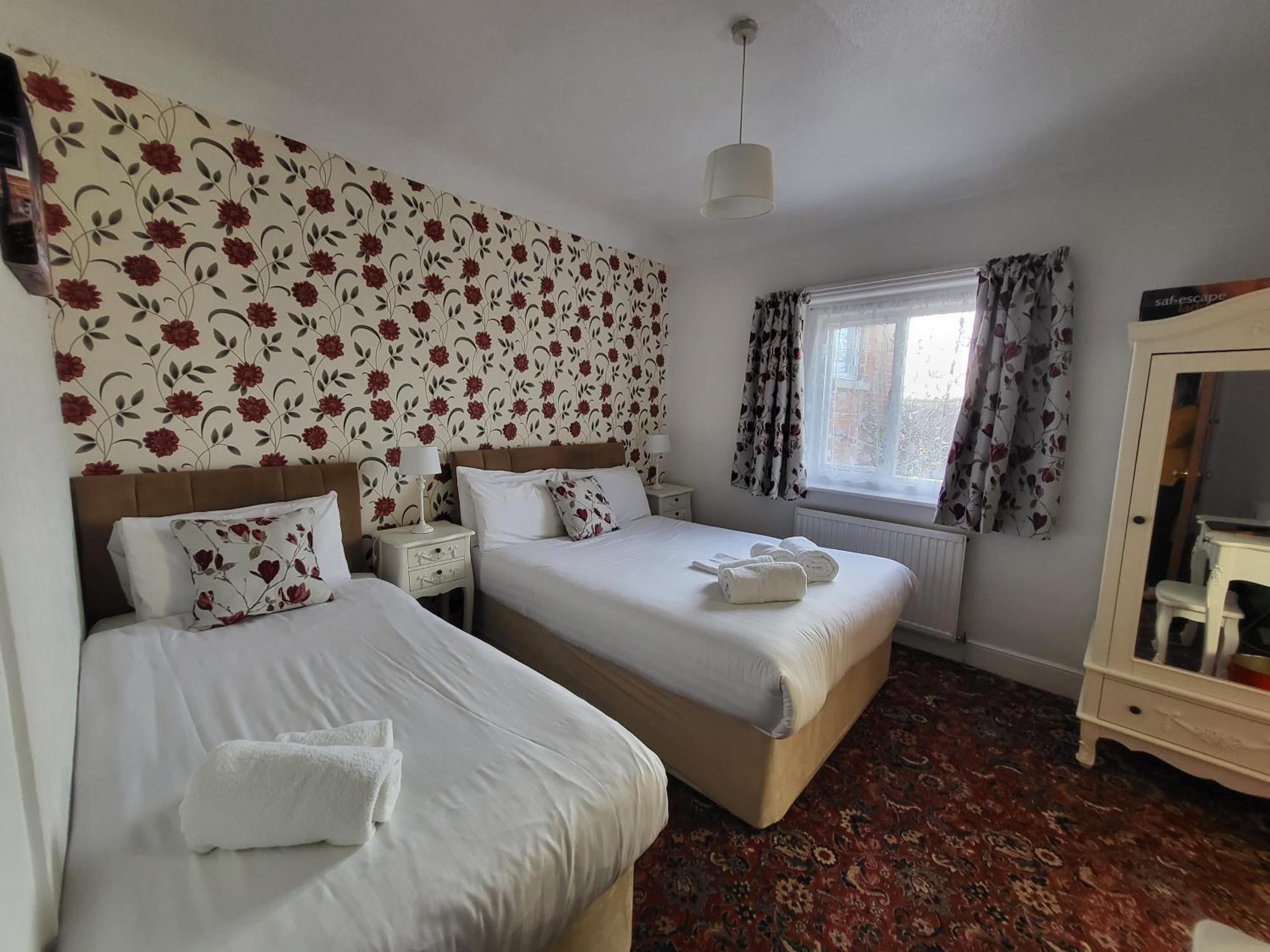 Eastmount Hall Hotel 섕클린 객실 사진